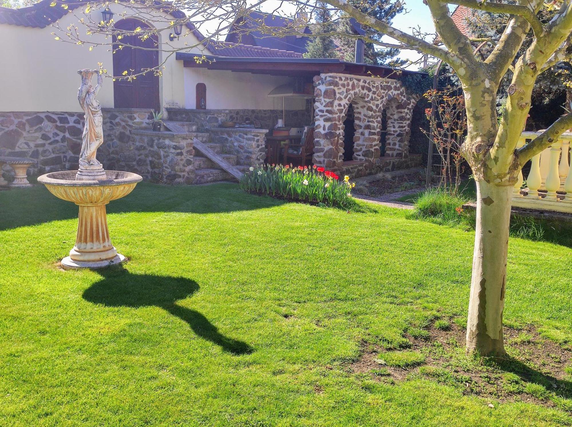 Penzion A Restaurace Nad Hradem Křivoklát المظهر الخارجي الصورة